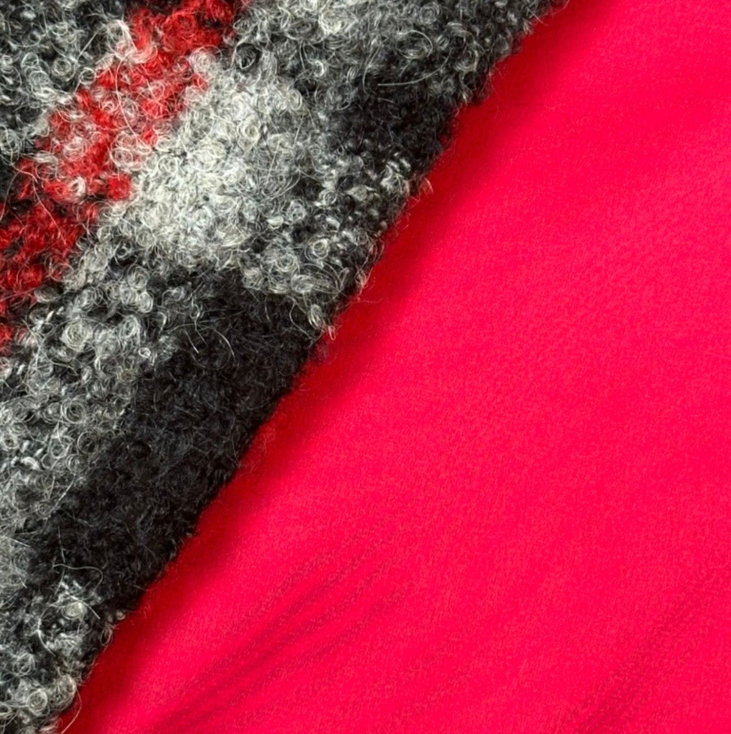 CAPPOTTO MORBIDO IN BOUCLE'