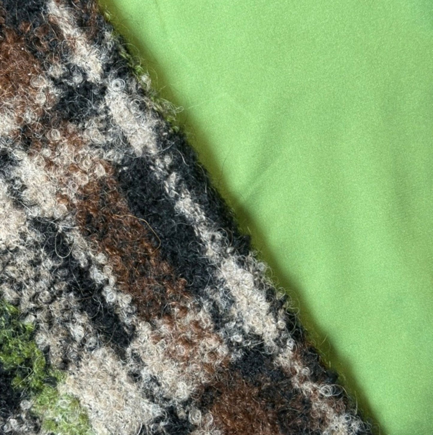 CAPPOTTO MORBIDO IN BOUCLE'